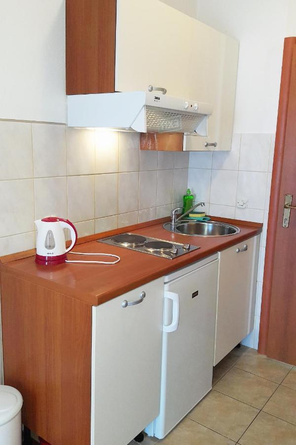 Apartments With A Parking Space Gradac, Makarska - 11332 格拉达茨 外观 照片
