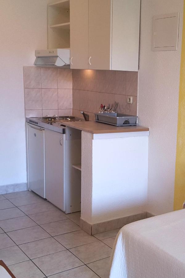 Apartments With A Parking Space Gradac, Makarska - 11332 格拉达茨 外观 照片