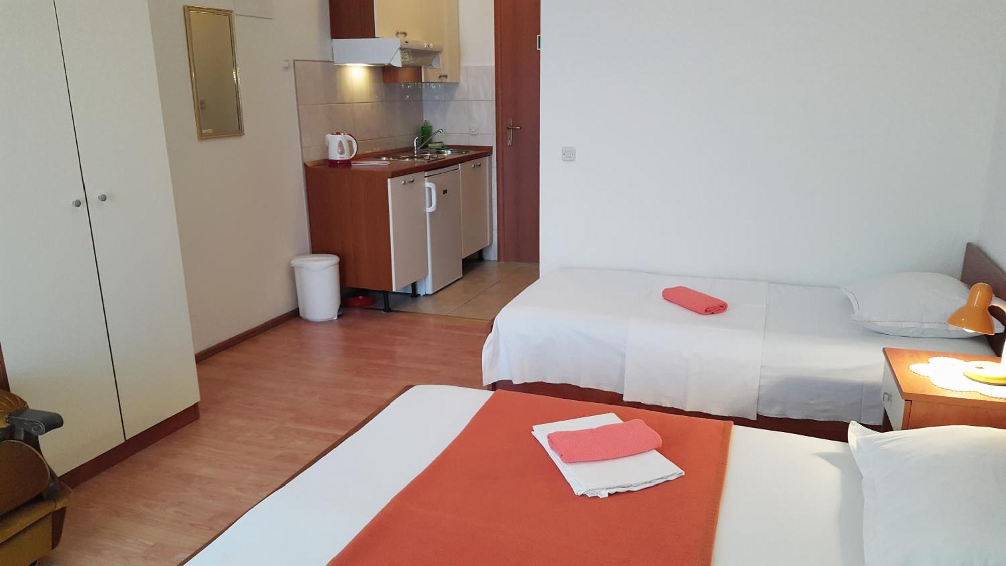 Apartments With A Parking Space Gradac, Makarska - 11332 格拉达茨 外观 照片